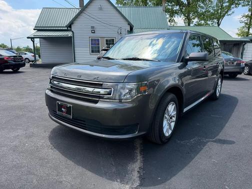 Magnetic Metallic 2016 Ford Flex SE
