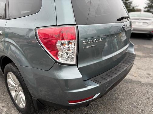 2011 Subaru Forester 2.5 X Premium