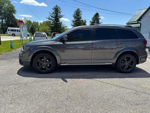 Granite Pearlcoat 2018 Dodge Journey Crossroad