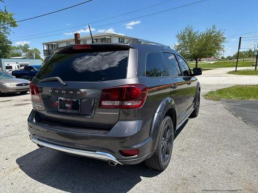 Granite Pearlcoat 2018 Dodge Journey Crossroad