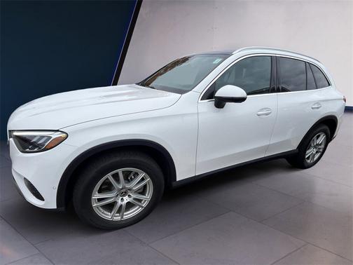 2025 Mercedes-Benz GLC 300 