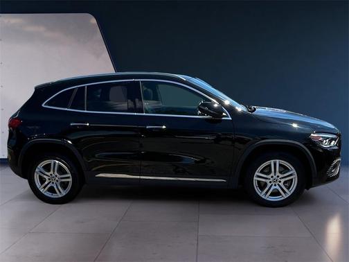 2022 Mercedes-Benz GLA 250 Base 4MATIC