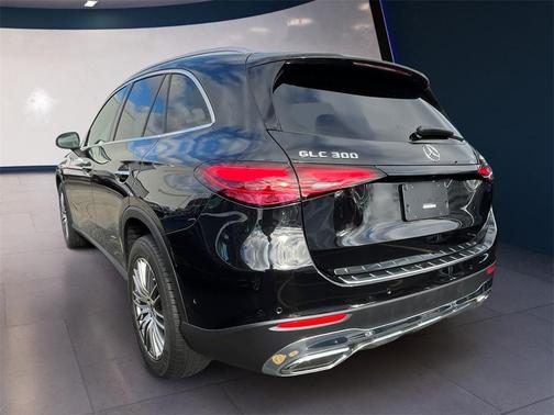 2025 Mercedes-Benz GLC 300 Base 4MATIC