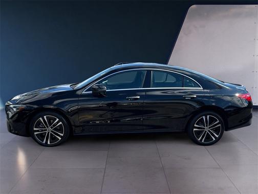 2025 Mercedes-Benz CLA 250