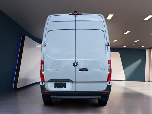 2025 Mercedes-Benz Sprinter 2500 144 WB