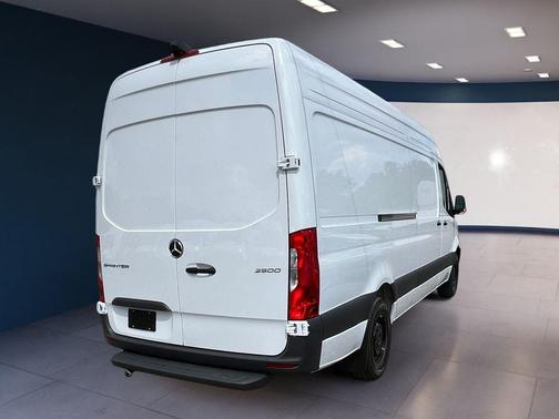 Arctic White 2025 Mercedes-Benz Sprinter 2500 High Roof