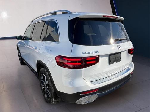 2025 Mercedes-Benz GLB 250 Base 4MATIC