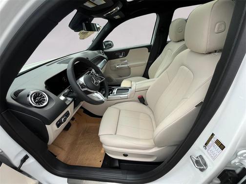 2025 Mercedes-Benz GLB 250 Base 4MATIC
