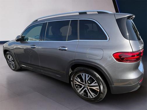 2025 Mercedes-Benz GLB 250 4MATIC