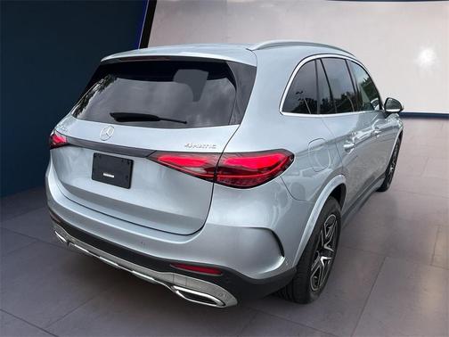 2025 Mercedes-Benz GLC 350e Base 4MATIC