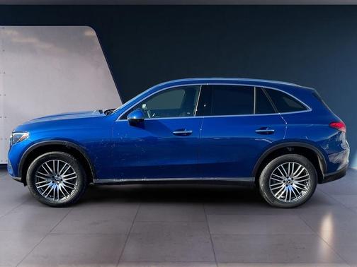 2025 Mercedes-Benz GLC 300 Base 4MATIC