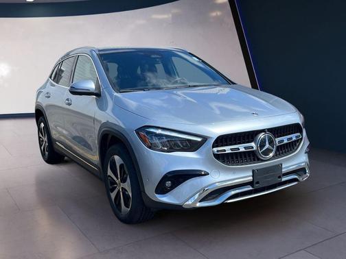 Cirrus Silver Metallic 2026 Mercedes-Benz GLA 250 Base 4MATIC