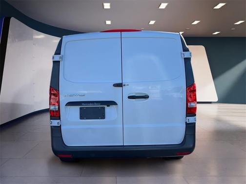 2020 Mercedes-Benz Metris Base