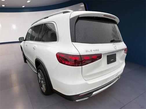 2025 Mercedes-Benz GLS 450 4MATIC