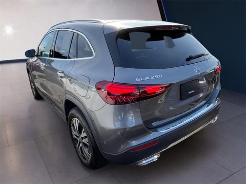 2025 Mercedes-Benz GLA 250 4MATIC