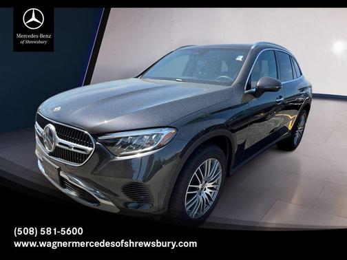 Graphite Gray Metallic 2026 Mercedes-Benz GLC 300 Base 4MATIC