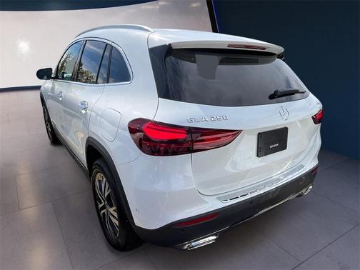 2025 Mercedes-Benz GLA 250 Base 4MATIC