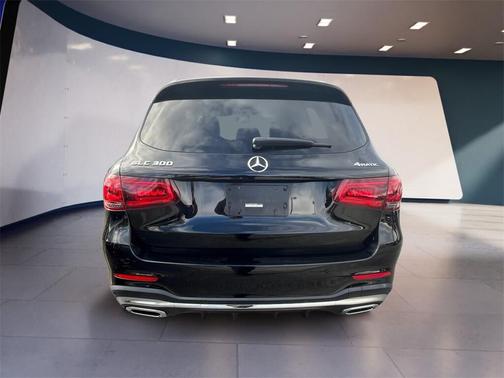 2022 Mercedes-Benz GLC 300 Base 4MATIC