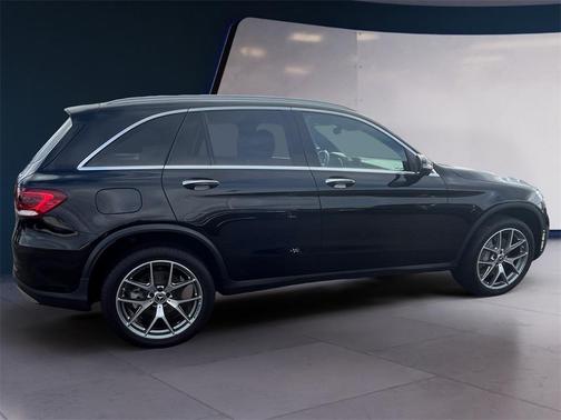2022 Mercedes-Benz GLC 300 Base 4MATIC