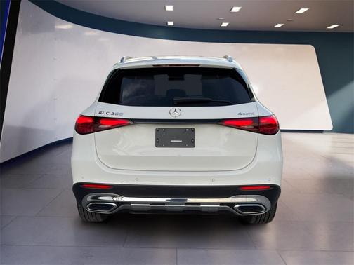 2025 Mercedes-Benz GLC 300 Base 4MATIC