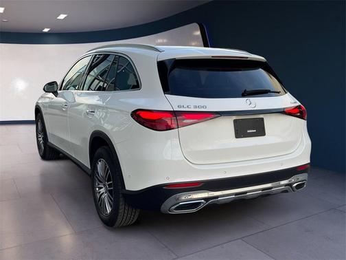 2025 Mercedes-Benz GLC 300 Base 4MATIC