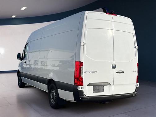 2022 Mercedes-Benz Sprinter 2500 170 WB