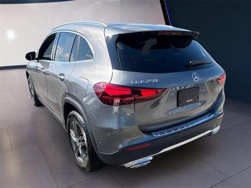 2025 Mercedes-Benz GLA 250 4MATIC