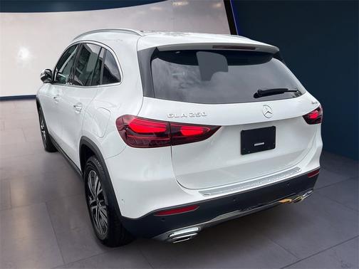 2025 Mercedes-Benz GLA 250 4MATIC