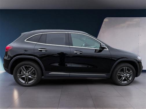 2025 Mercedes-Benz GLA 250 Base 4MATIC