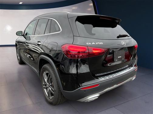 2025 Mercedes-Benz GLA 250 4MATIC