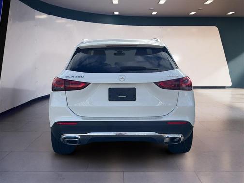 2022 Mercedes-Benz GLA 250 Base 4MATIC