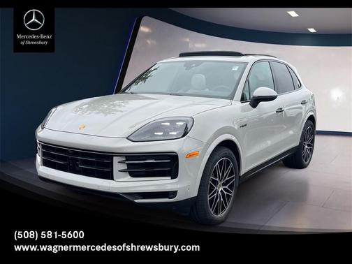 2024 Porsche Cayenne AWD