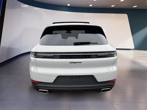 2024 Porsche Cayenne AWD