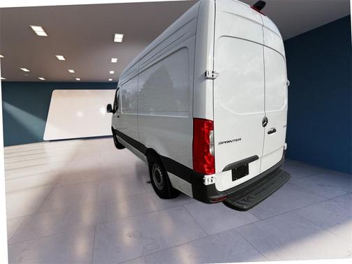 2025 Mercedes-Benz Sprinter 2500 144 WB