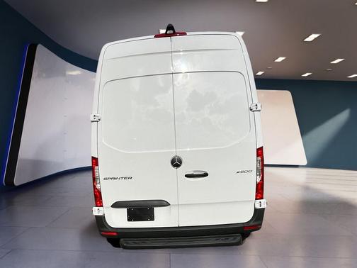 2025 Mercedes-Benz Sprinter 2500 144 WB