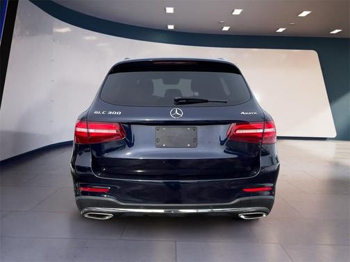 2018 Mercedes-Benz GLC 300 Base 4MATIC