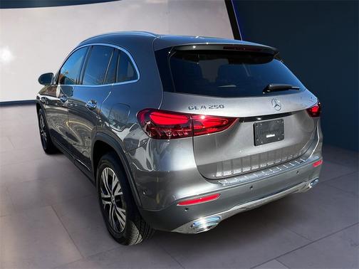 2025 Mercedes-Benz GLA 250 4MATIC