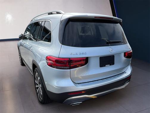 2022 Mercedes-Benz GLB 250