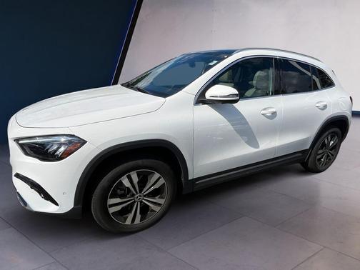 Polar White 2026 Mercedes-Benz GLA 250 Base 4MATIC