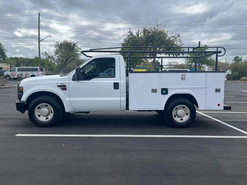 2008 Ford F-350 XL