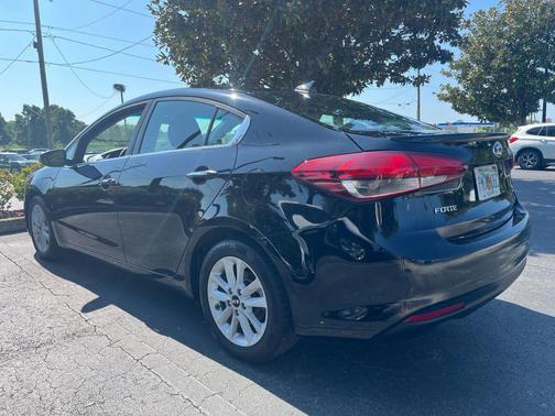2017 Kia Forte S