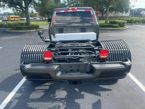Granite Crystal Metallic Clearcoat 2023 RAM 3500 Tradesman Crew Cab 4x4 8' Box