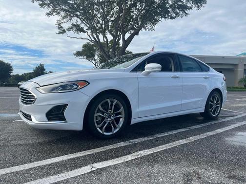 2020 Ford Fusion SEL