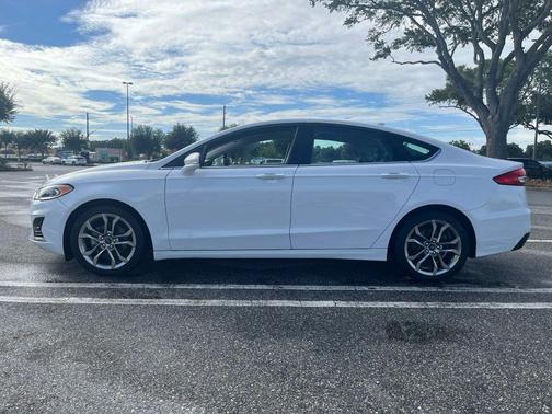 2020 Ford Fusion SEL