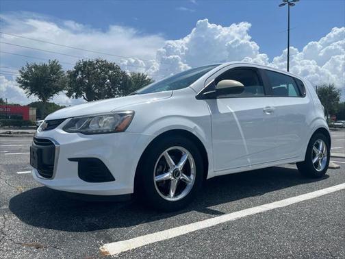 2017 Chevrolet Sonic LT
