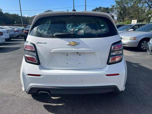 2017 Chevrolet Sonic LT