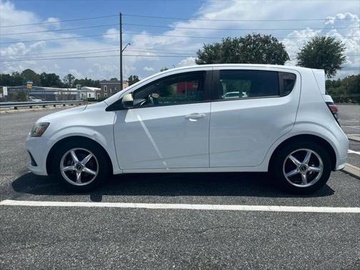 2017 Chevrolet Sonic LT
