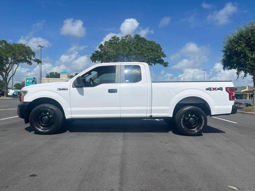 Oxford White 2019 Ford F-150 XL