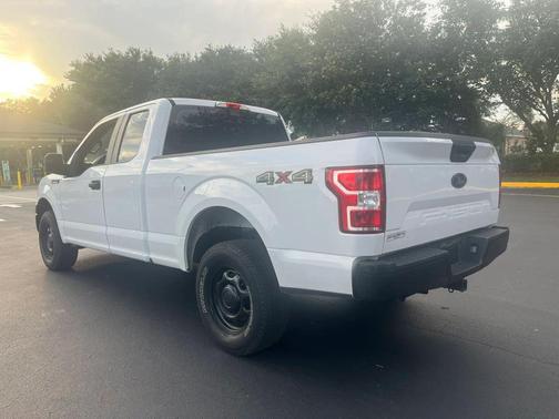 Oxford White 2019 Ford F-150 XL