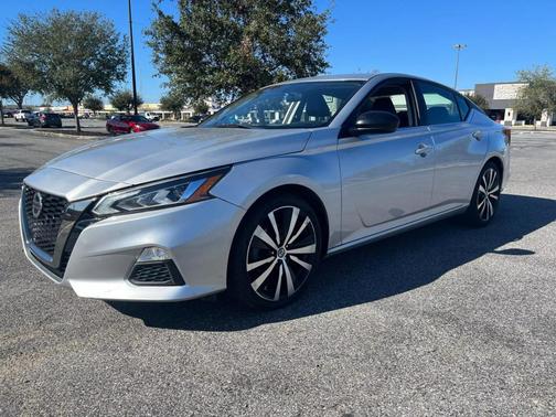 2019 Nissan Altima 2.5 SR